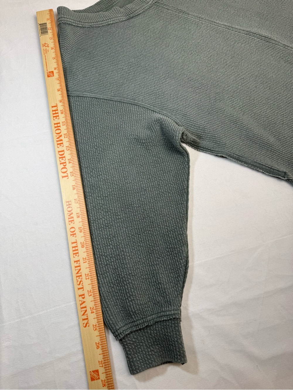 Aerie Women’s Wonder Textured Waffle-Knit Oversized Sweater in Green - Picture 11 of 14